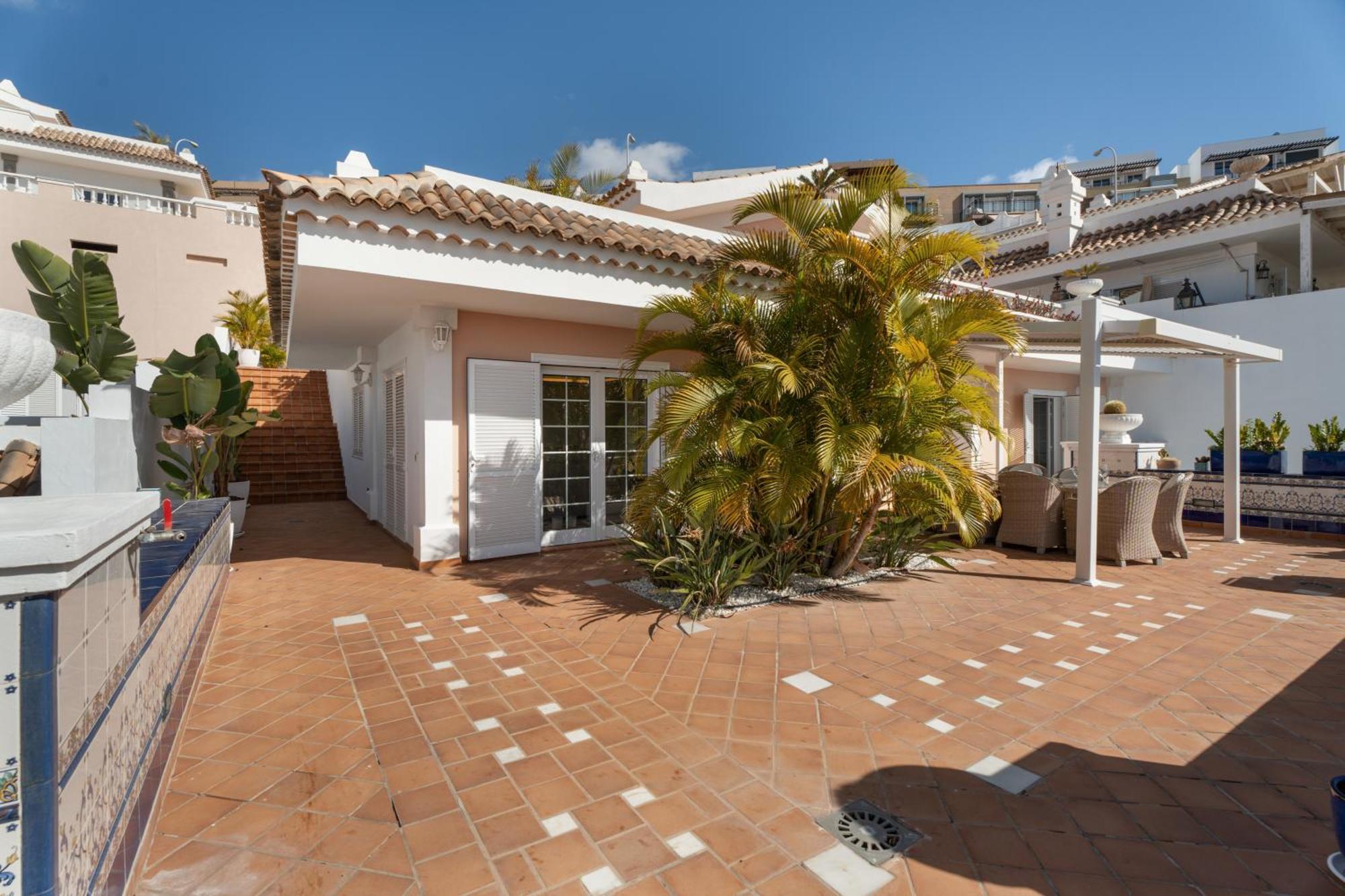 Villa Marbella-Private Heated Pool And Breathtaking View Costa Adeje  ภายนอก รูปภาพ