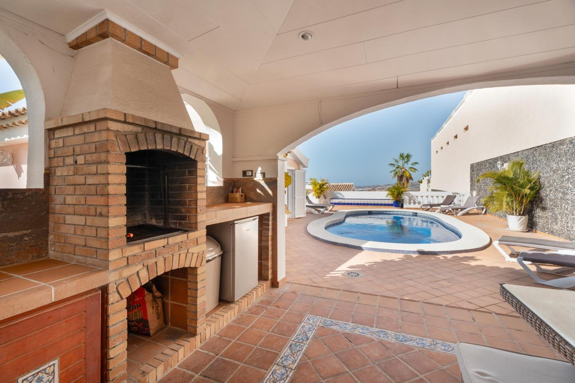 Villa Marbella-Private Heated Pool And Breathtaking View Costa Adeje  ภายนอก รูปภาพ